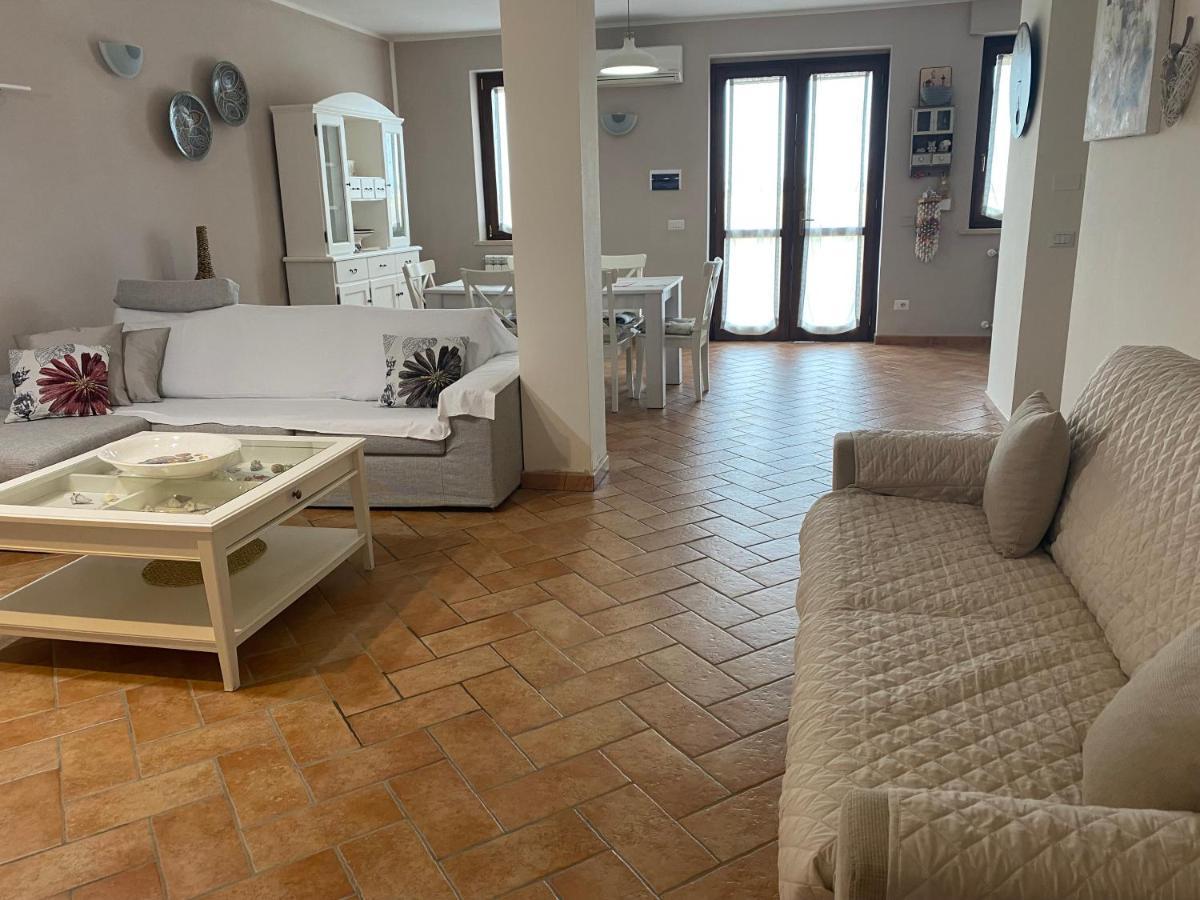 Agriturismo Colle D' Oro Pescia Romana Exterior foto